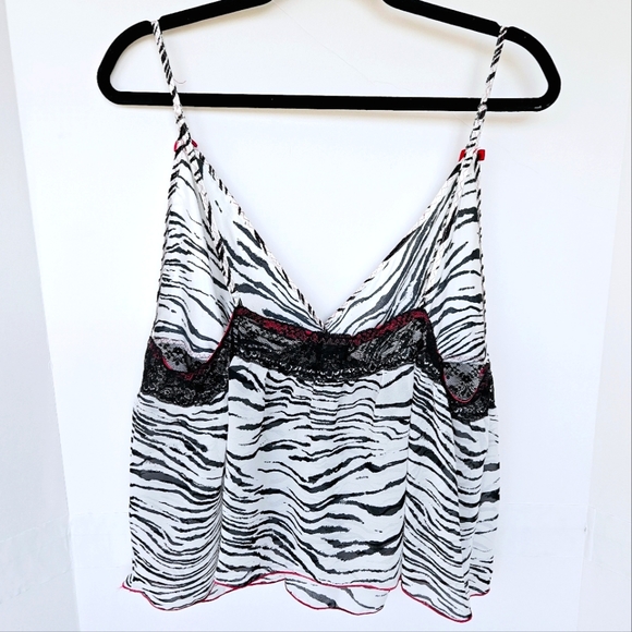 Secret Treasures Wmns 2-piece Zebra Print Lingerie Shorts And Tank Top 2XL NWOT - Picture 6 of 14